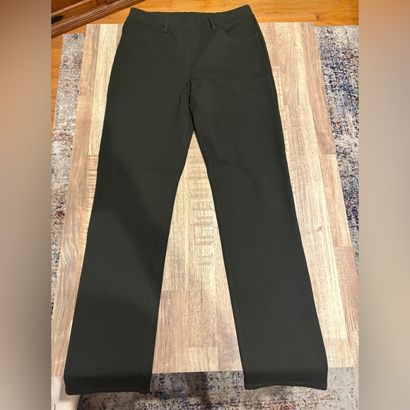 EUC Quince Olive Ultra Stretch Ponte Straight Leg 4-Pocket Pants - Picture 6 of 16